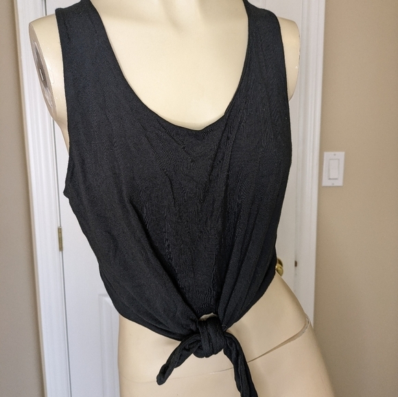 Aritzia Babaton Jeronimo Tank top - Picture 1 of 9